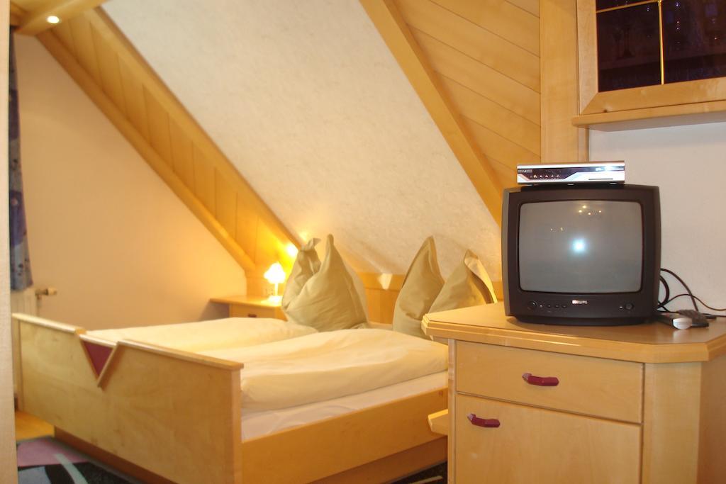 Gaestehaus Moser Ramingstein Quarto foto